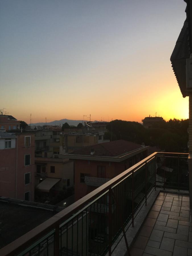 Panoramic And Bright Penthouse Is Waiting For You Apartment Rome Bagian luar foto
