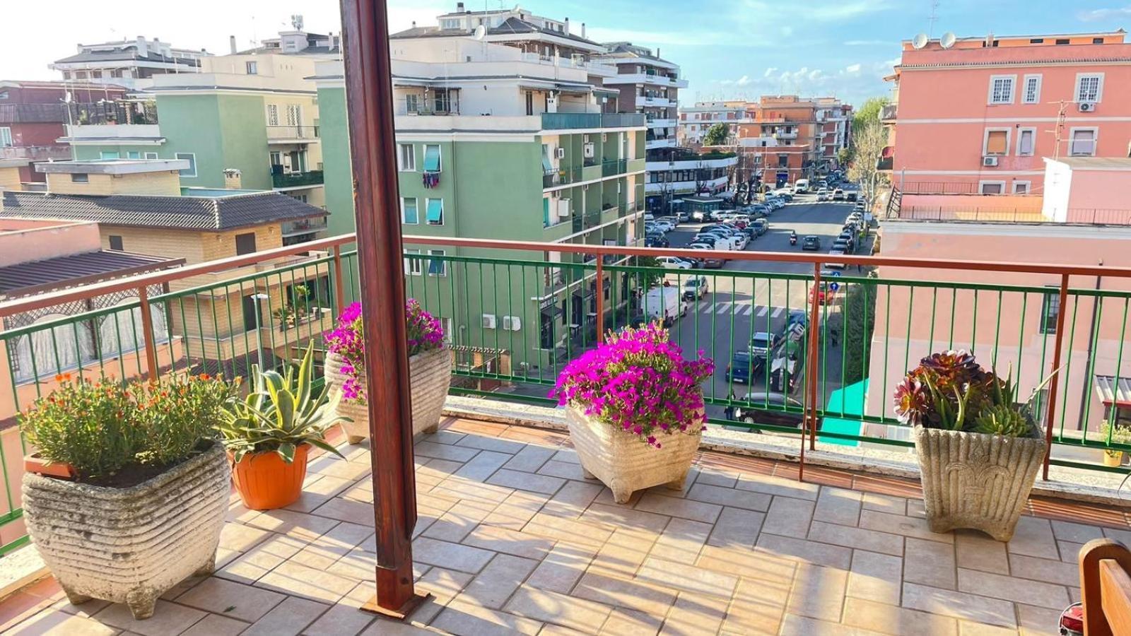Panoramic And Bright Penthouse Is Waiting For You Apartment Rome Bagian luar foto