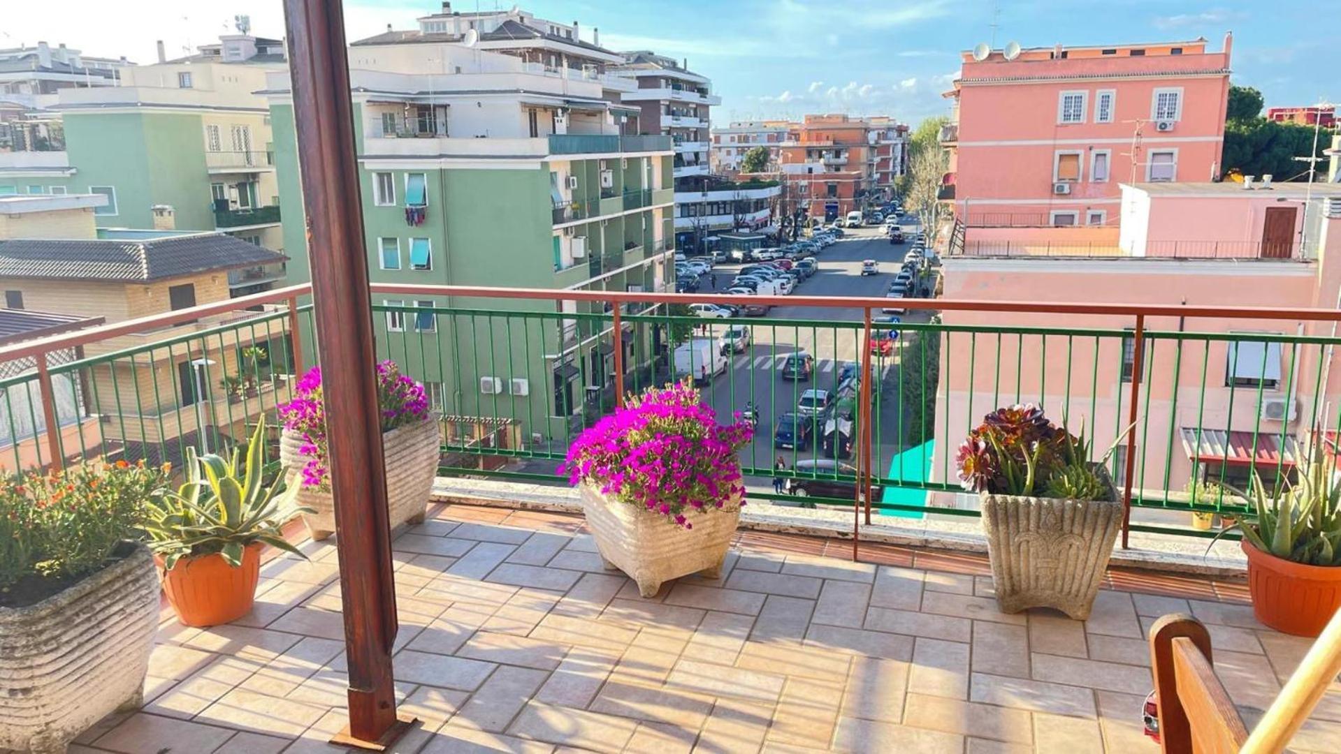 Panoramic And Bright Penthouse Is Waiting For You Apartment Rome Bagian luar foto