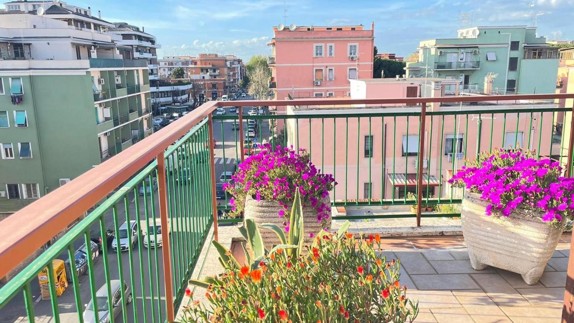 Panoramic And Bright Penthouse Is Waiting For You Apartment Rome Bagian luar foto